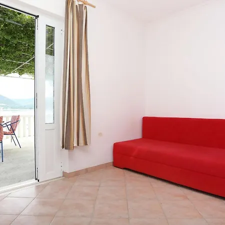 Apartments By The Sea Kabli, Peljesac - 10221 * Brijesta