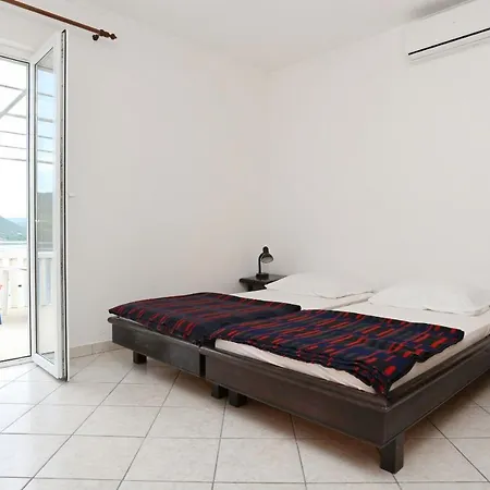 Apartments By The Sea Kabli, Peljesac - 10221